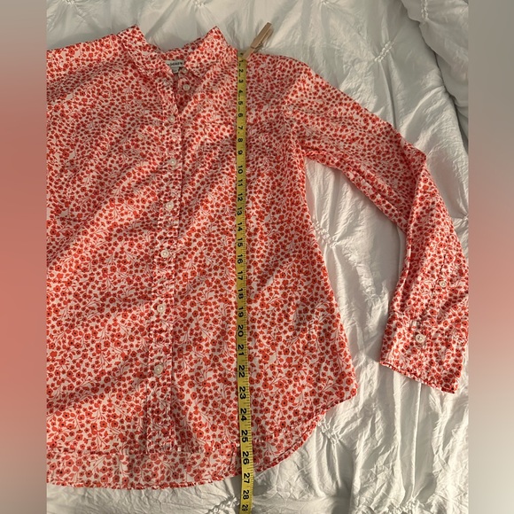 🚺 J. By J.Crew orange poppy patterned button up top - Picture 7 of 8